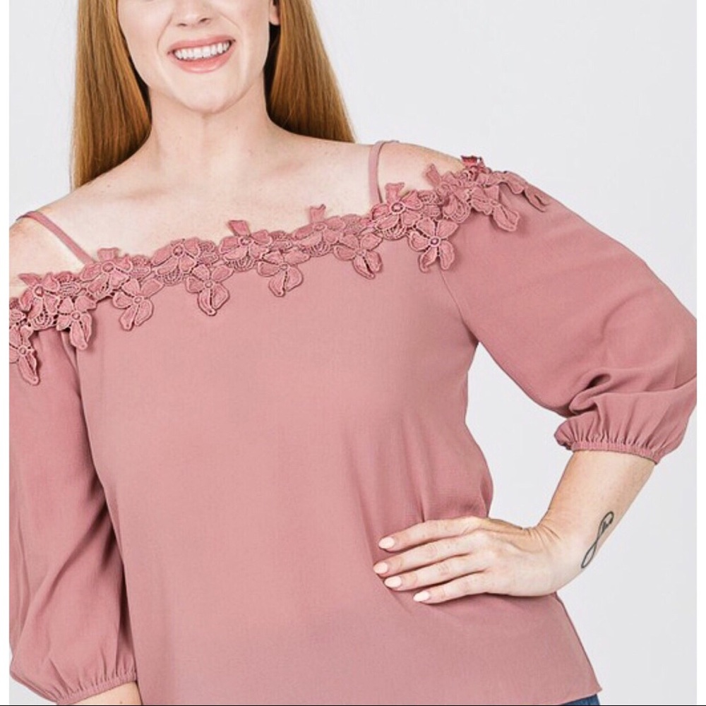 PLUS SIZE!!! Crochet Trim Top
